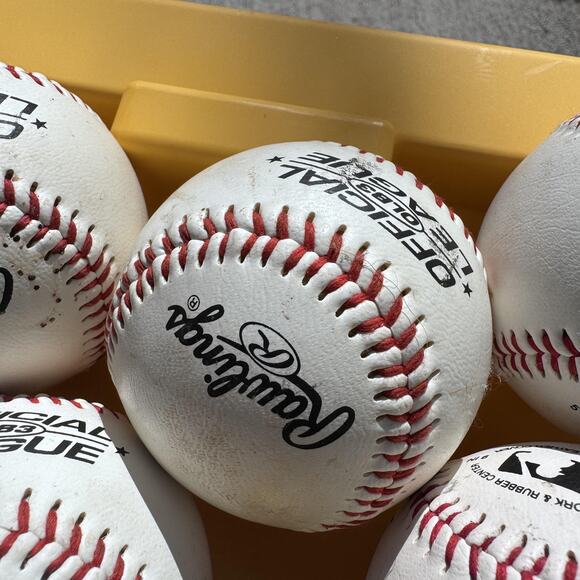 Rawlings Official League OLB3 Baseballs Set of 7 9in 5oz Synthetic Practice Ball - Picture 4 of 7
